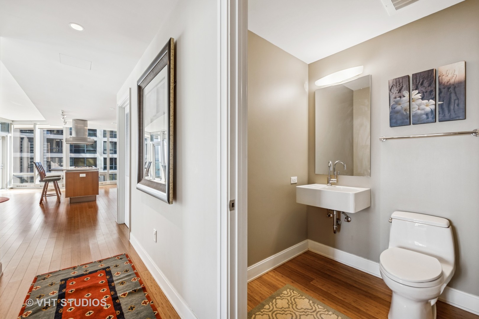 340 E Randolph Street Unit: 1300