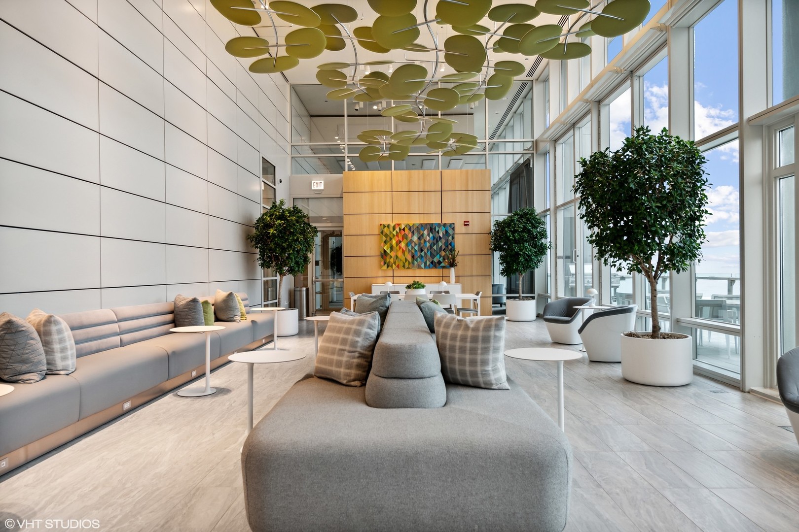 340 E Randolph Street Unit: 1300