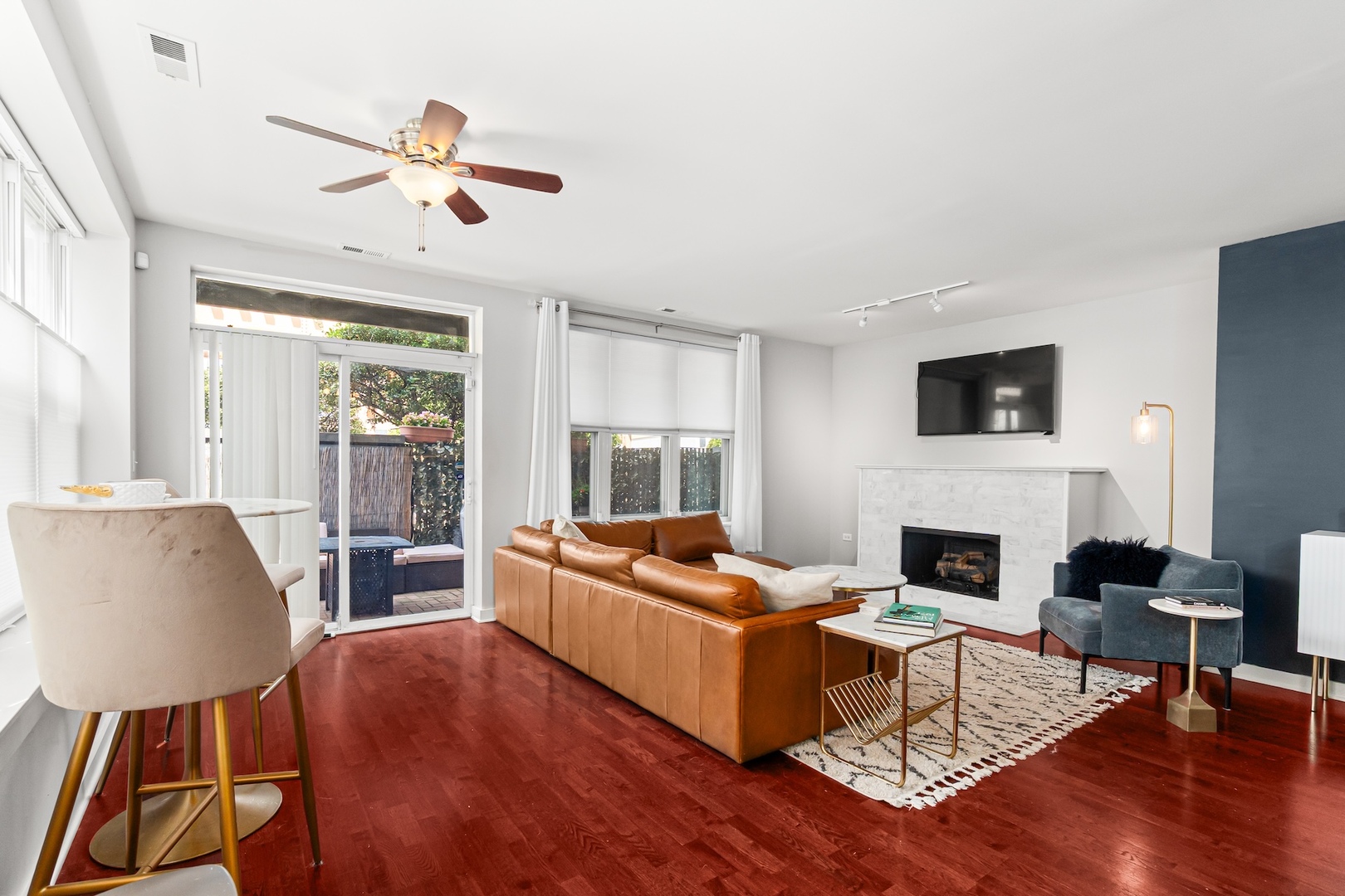 2257 W Lake Street Unit: 101