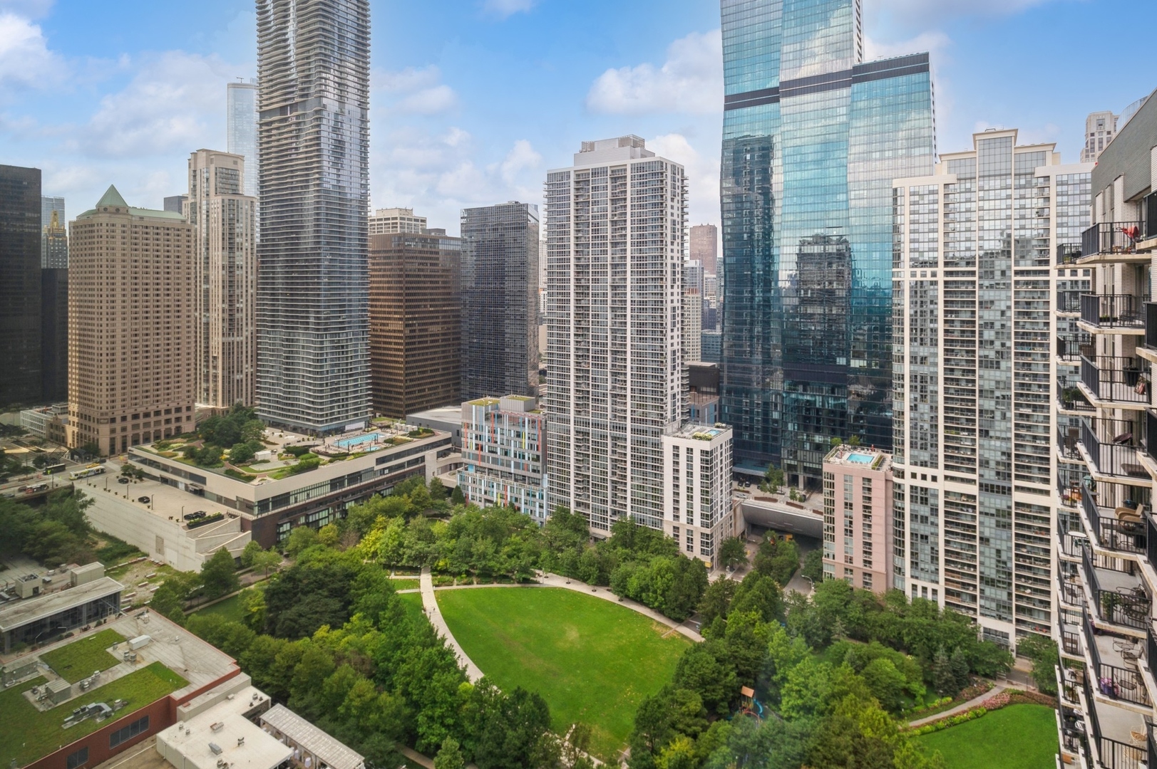 400 E RANDOLPH Street Unit: 3612