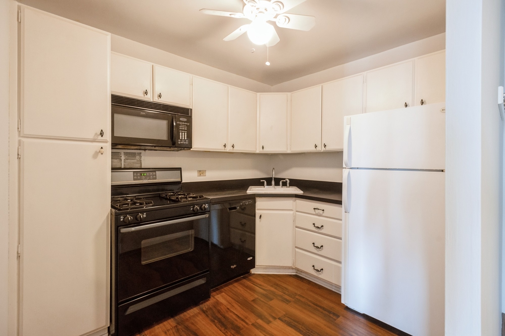 400 E RANDOLPH Street Unit: 3612