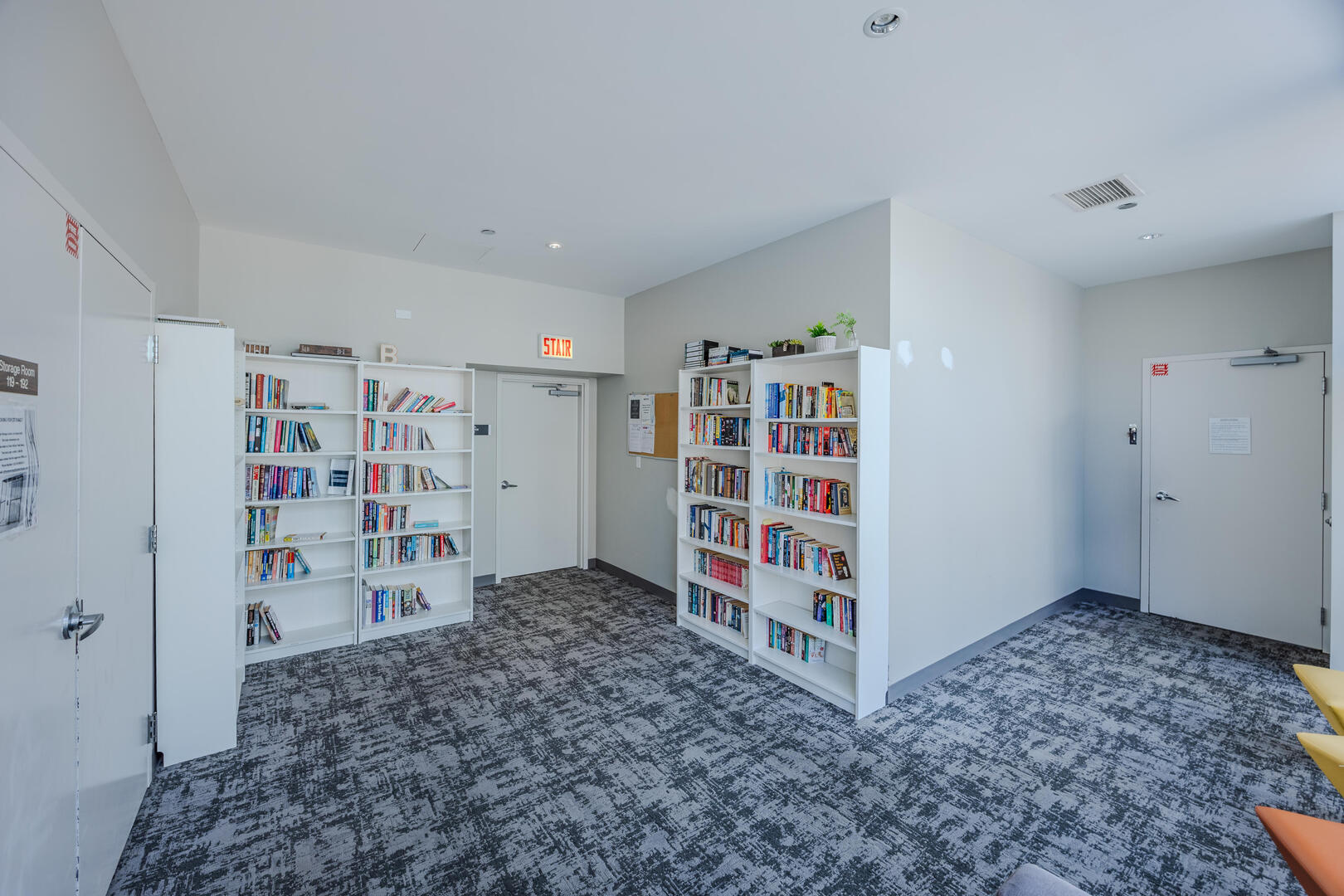 8 E Randolph Street Unit: 2503