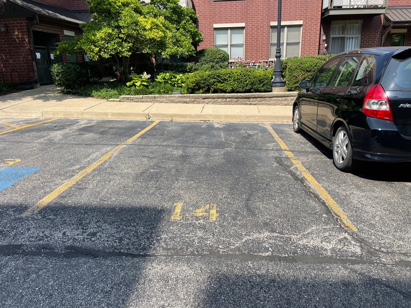 765 W 15TH Street Unit: 210