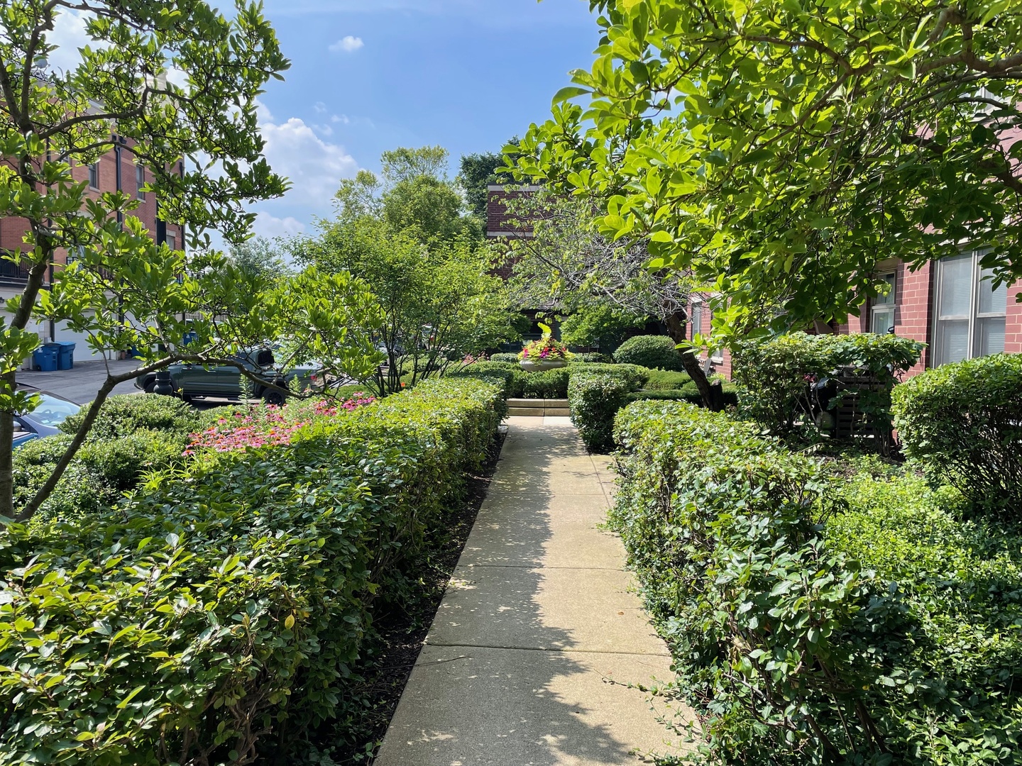 765 W 15TH Street Unit: 210