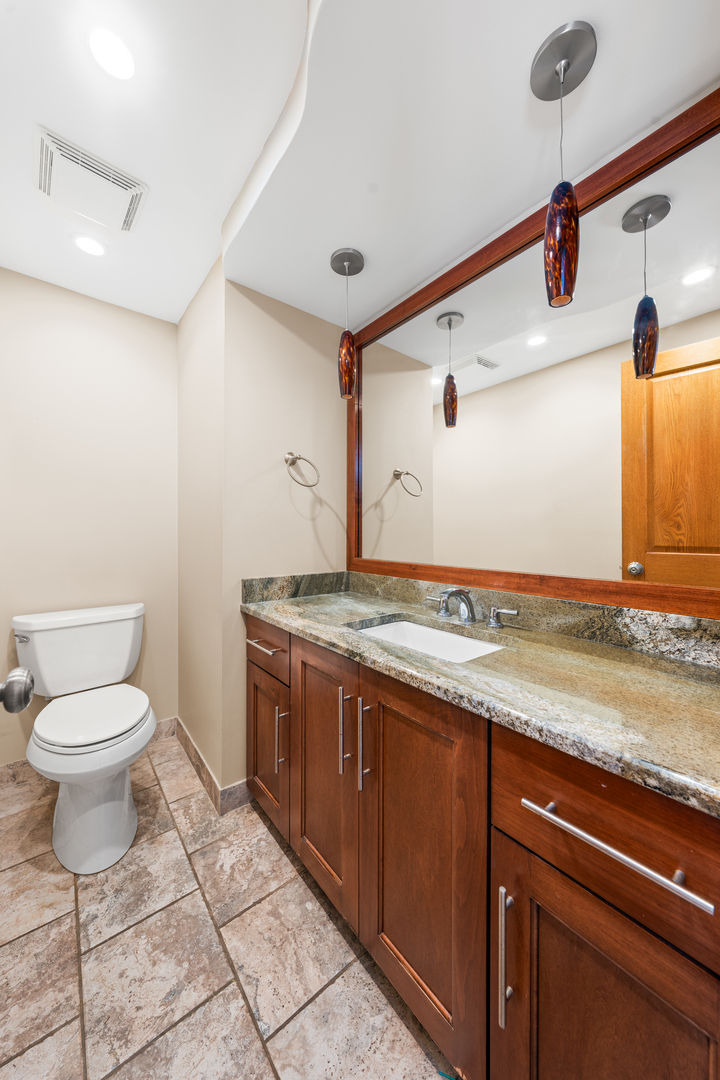 104 S Knollwood Drive