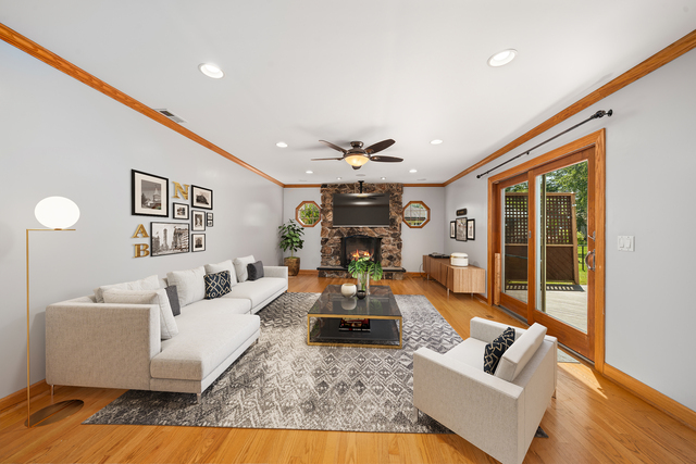 104 S Knollwood Drive