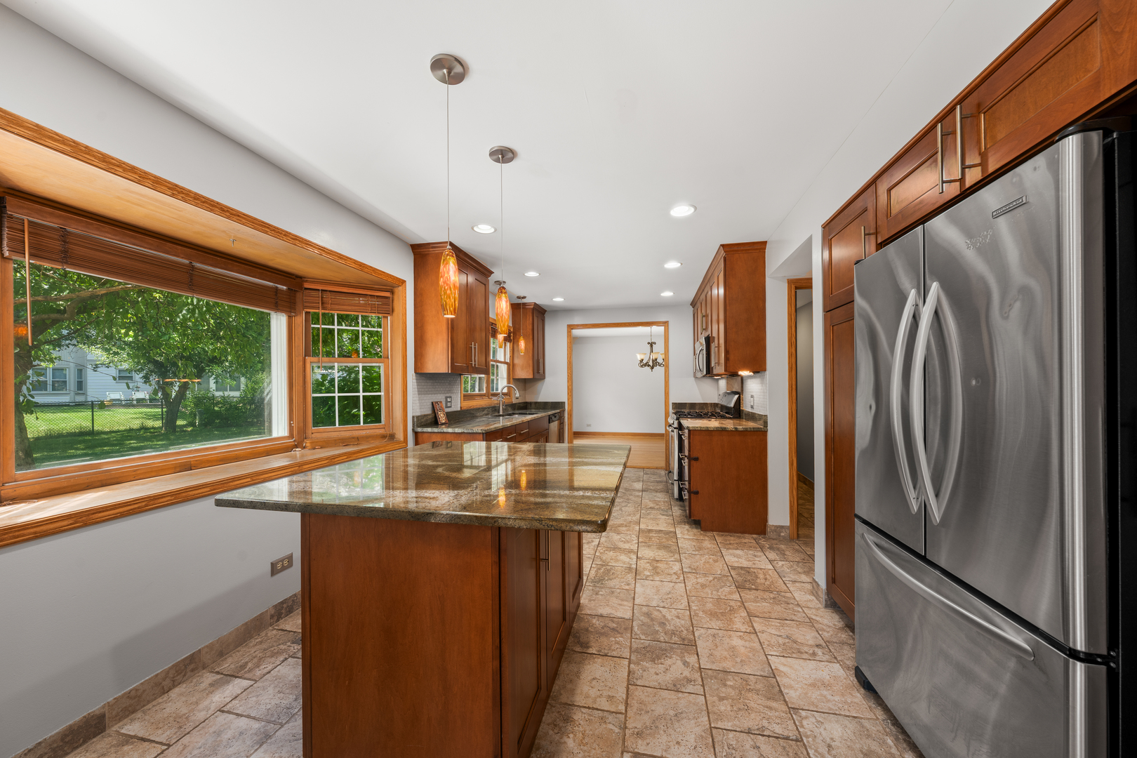 104 S Knollwood Drive