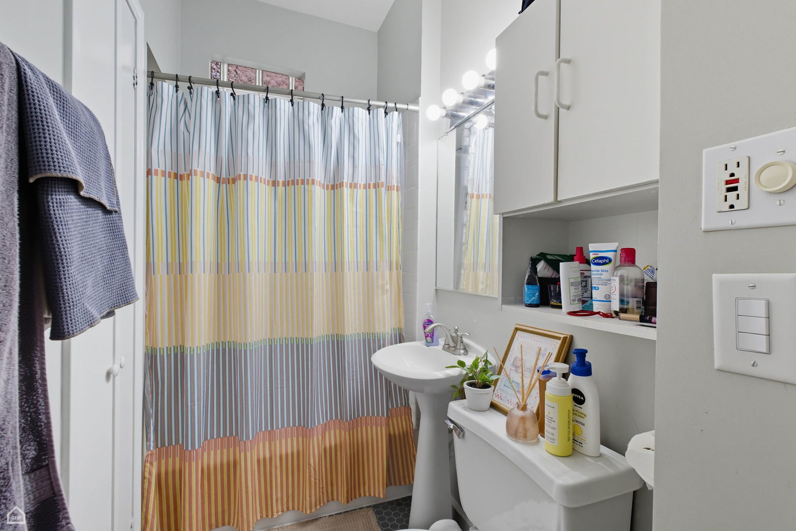 1036 N Honore Street