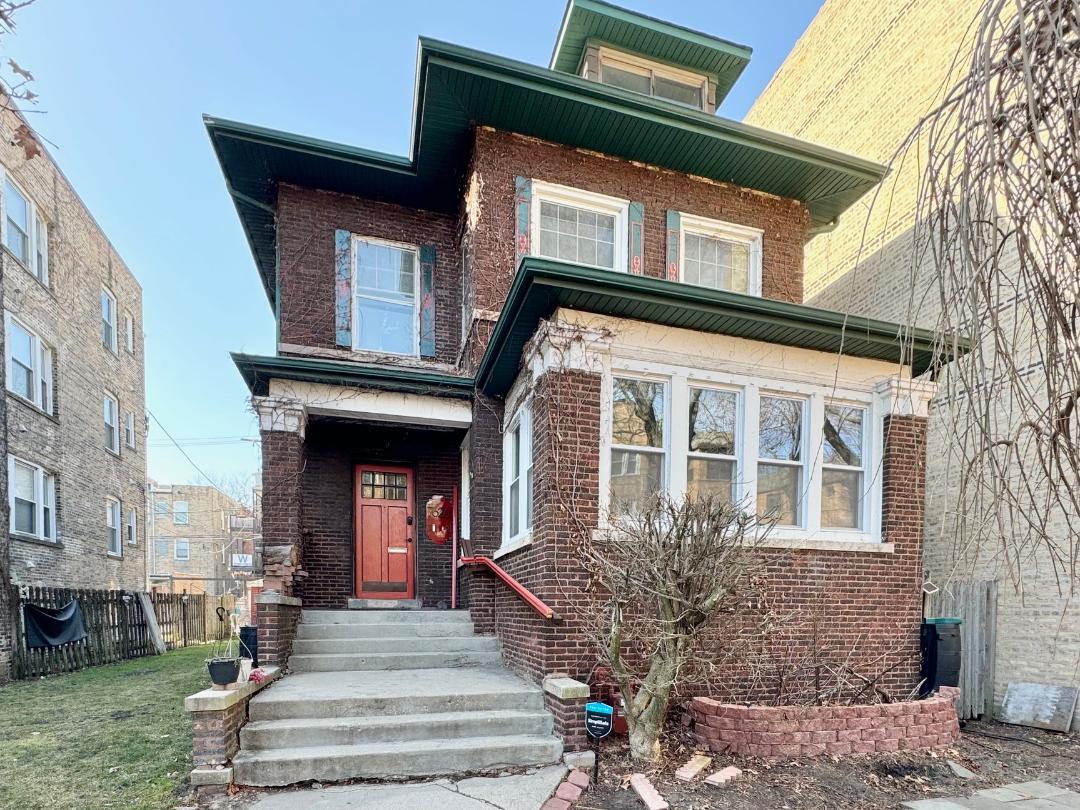 7626 N Greenview Avenue Unit: 1