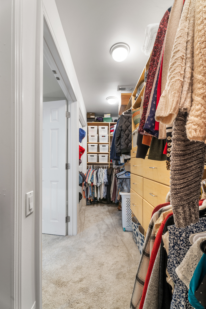 1550 N Hoyne Avenue Unit: 1A