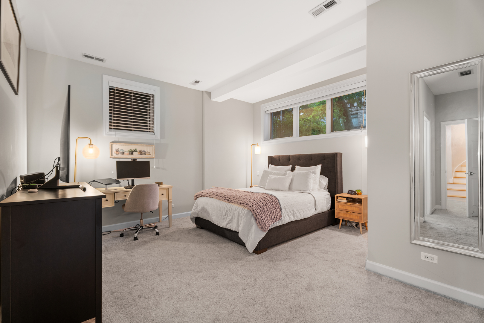 1550 N Hoyne Avenue Unit: 1A