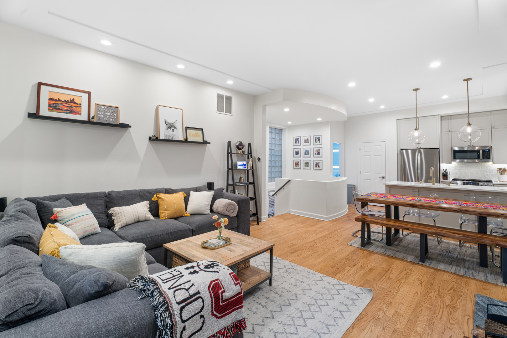 1550 N Hoyne Avenue Unit: 1A
