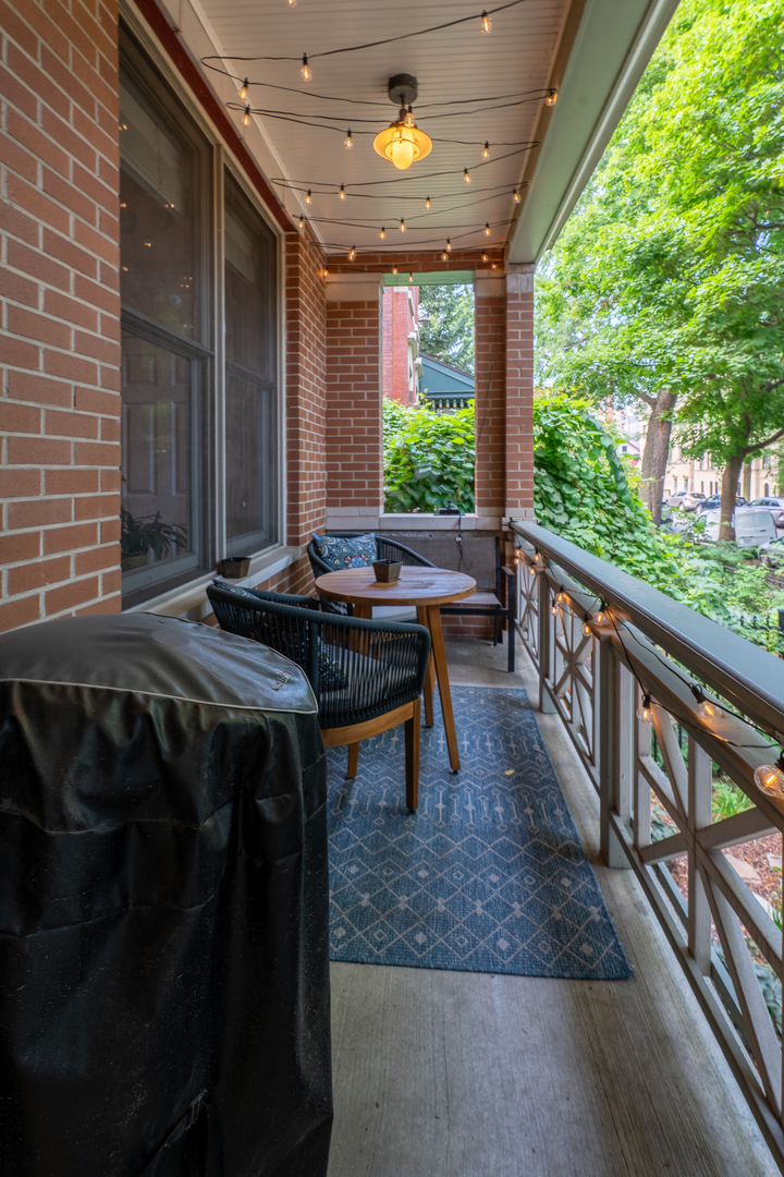 1550 N Hoyne Avenue Unit: 1A