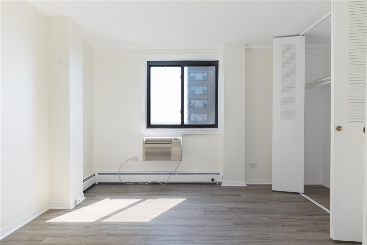 6300 N Sheridan Road Unit: 710