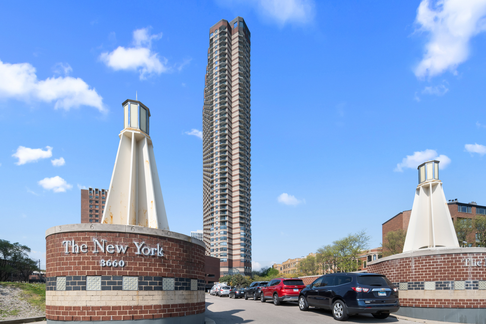 3660 N Lake Shore Drive Unit: 2305