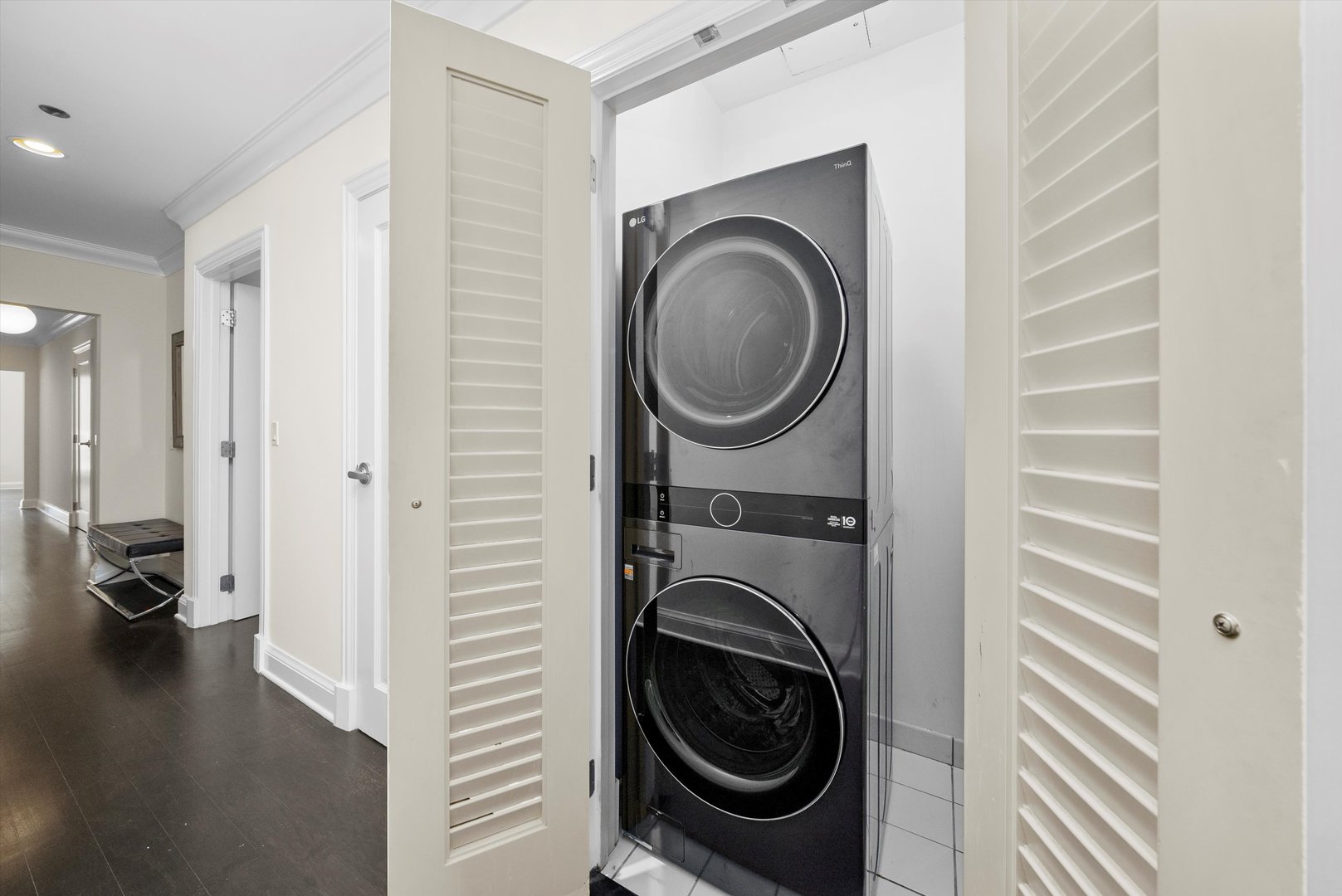 60 W Erie Street Unit: 502