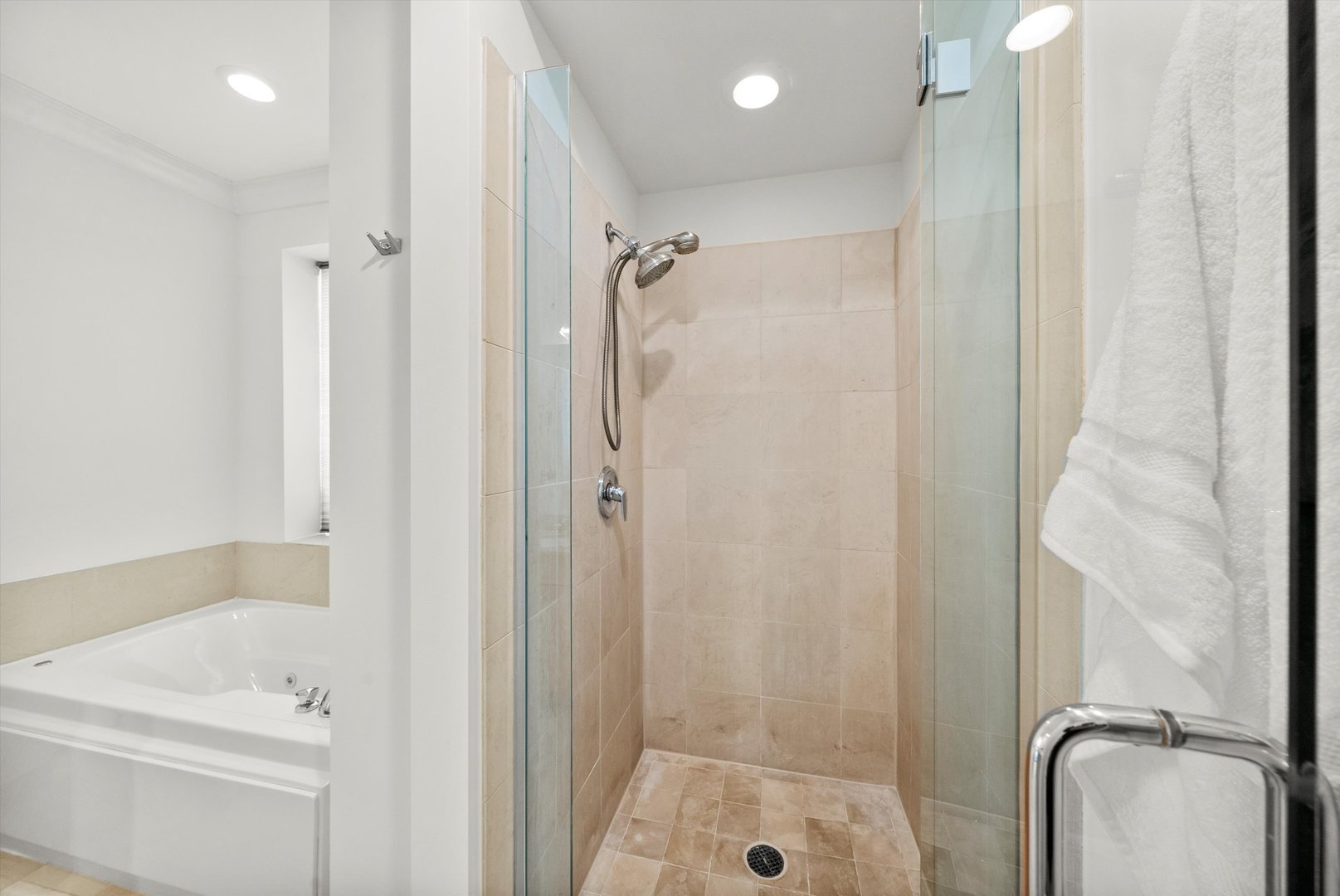 60 W Erie Street Unit: 502