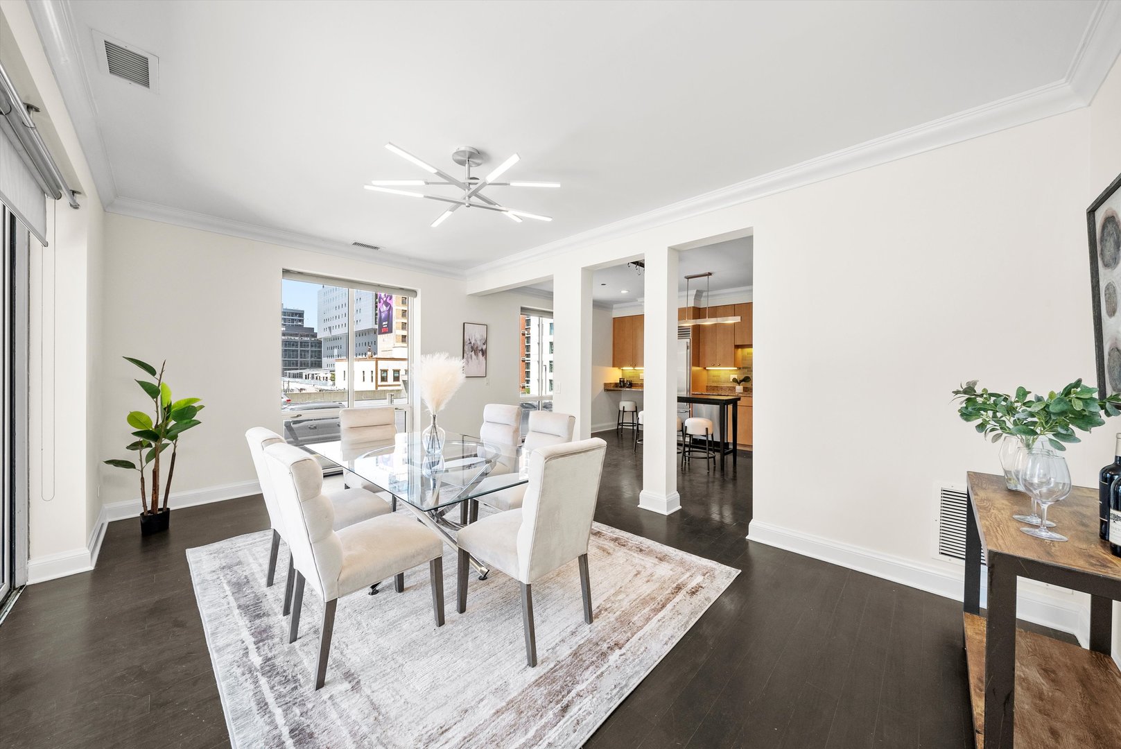 60 W Erie Street Unit: 502