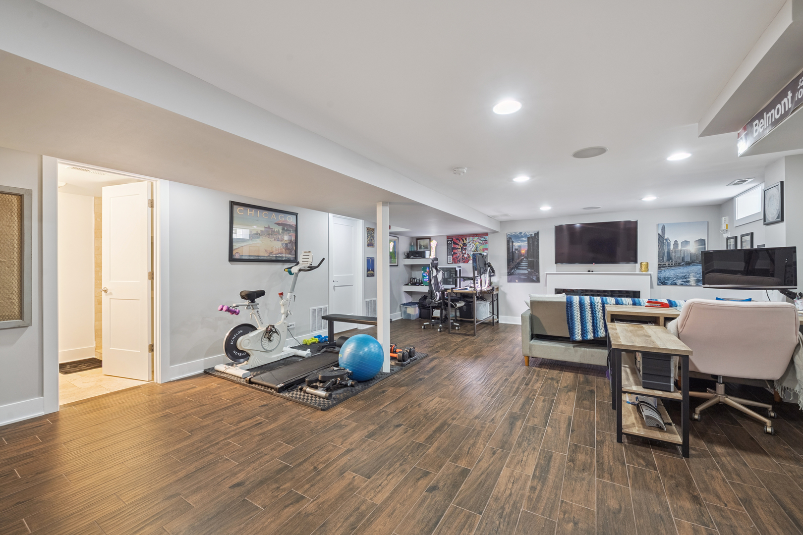 3247 N Rutherford Avenue