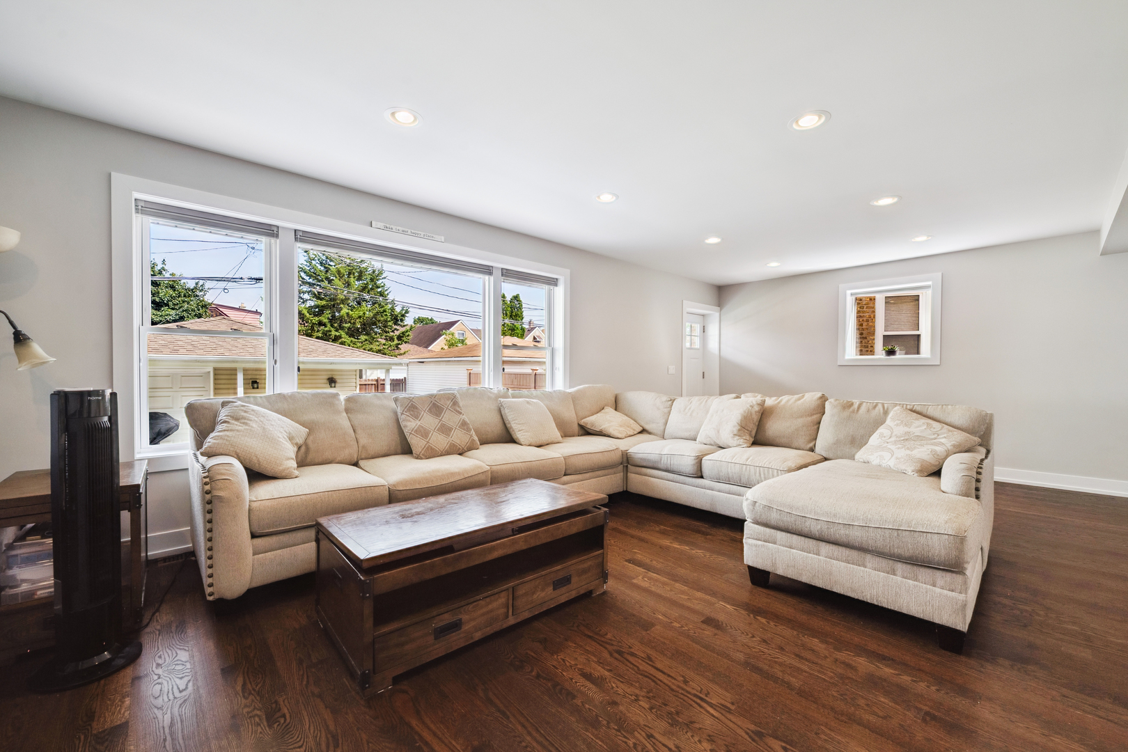 3247 N Rutherford Avenue