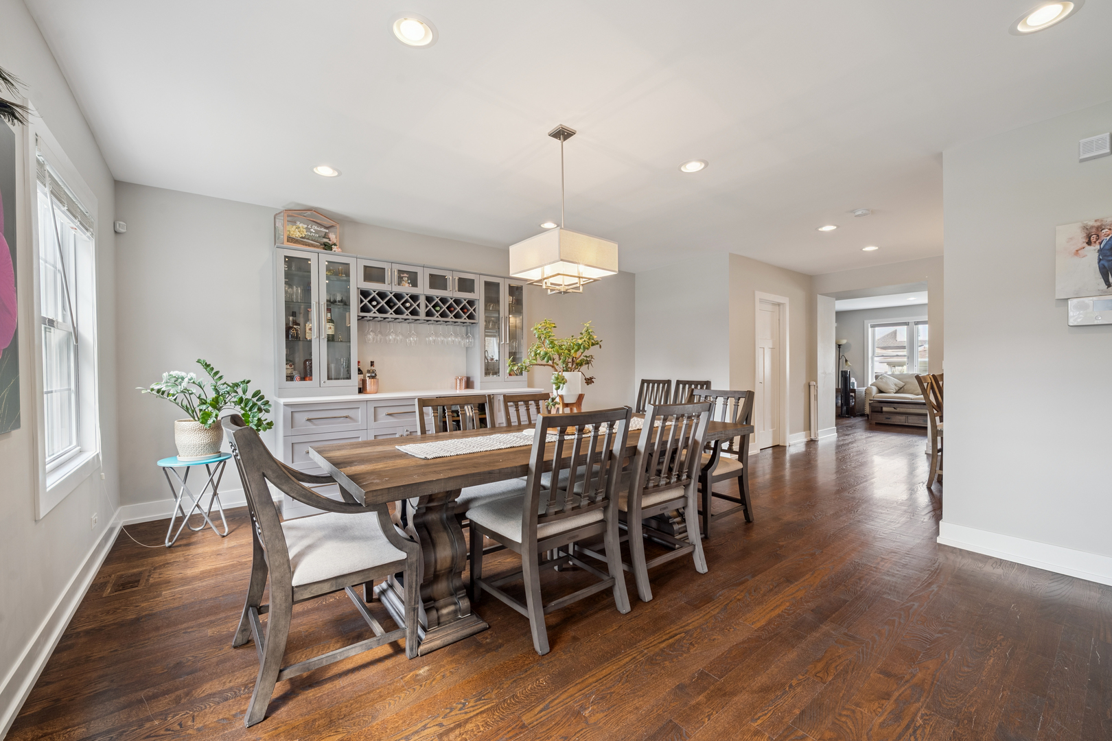 3247 N Rutherford Avenue