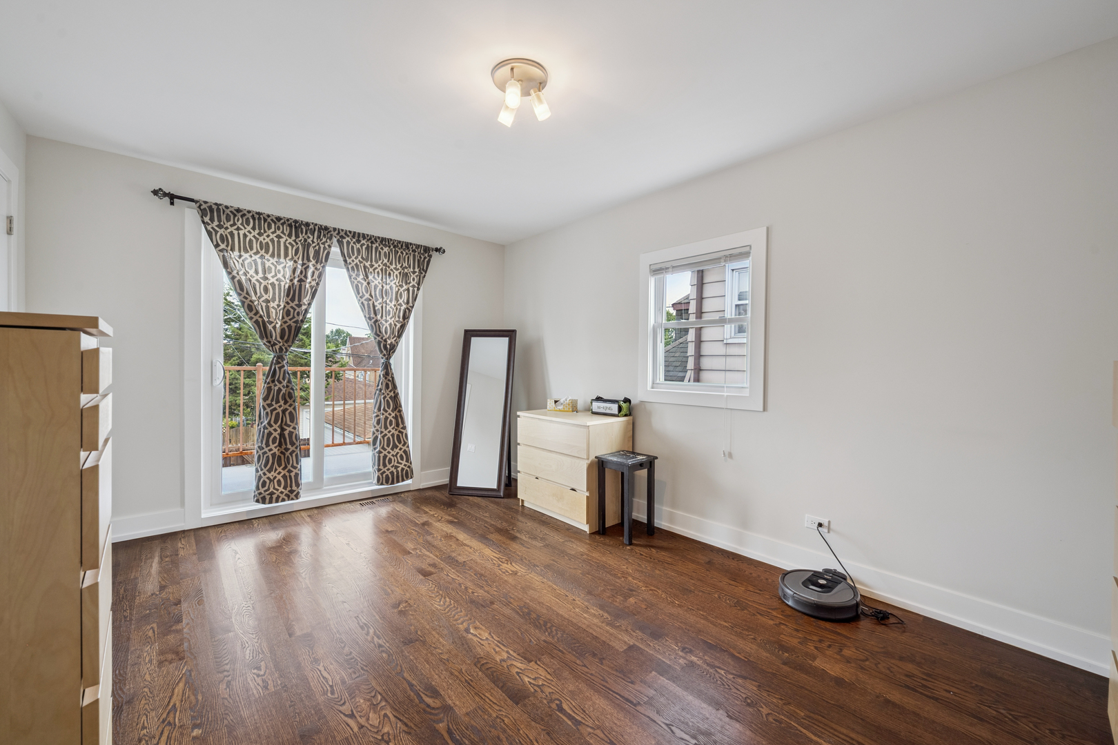 3247 N Rutherford Avenue