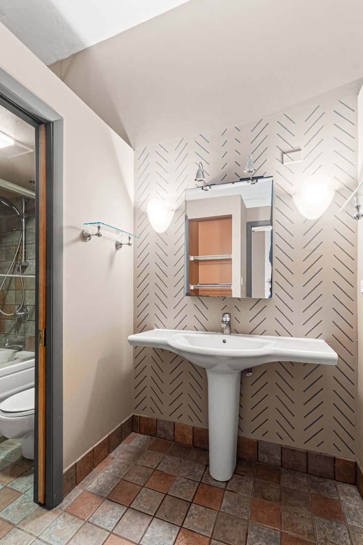 801 S Wells Street Unit: 503