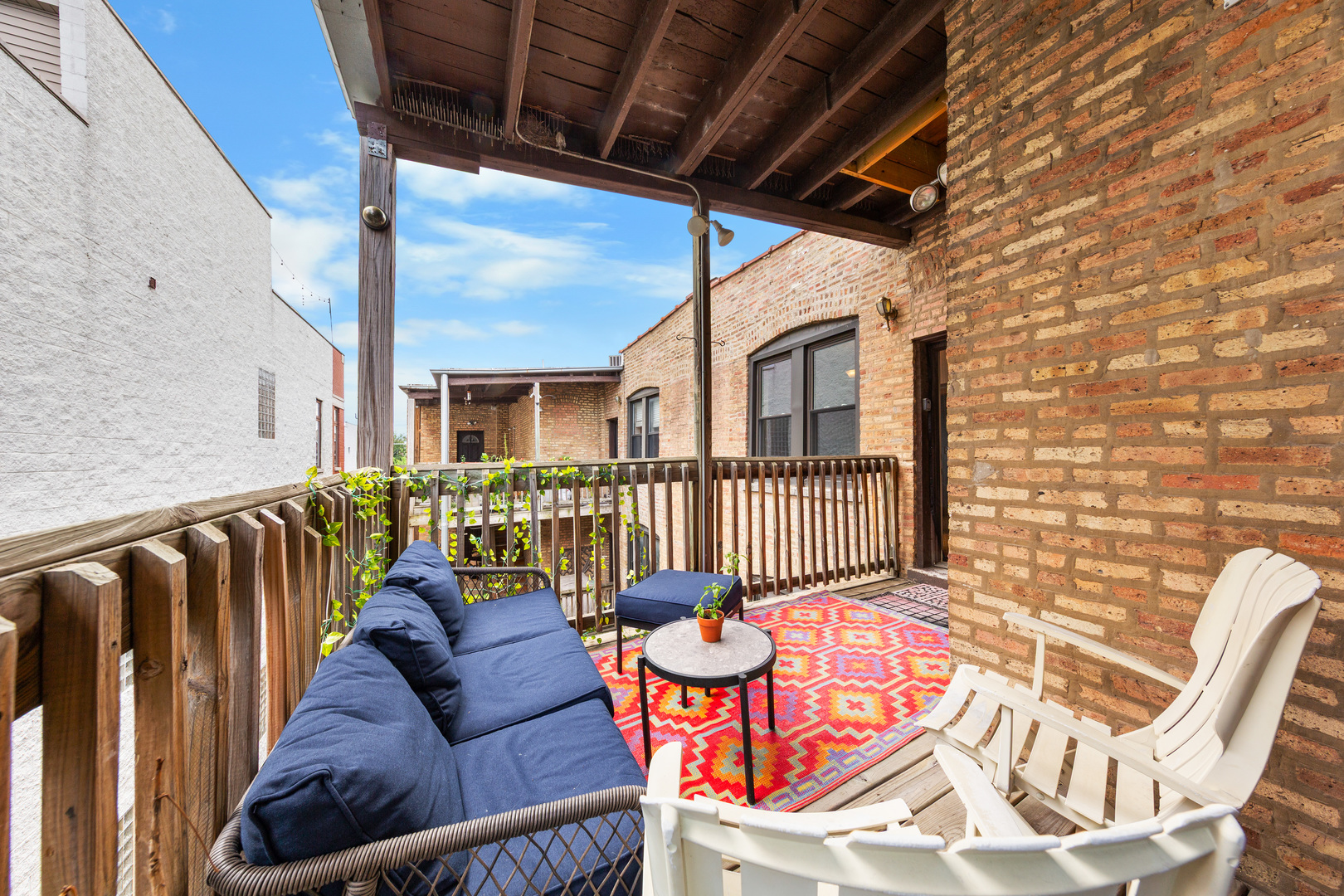 1005 N Campbell Avenue Unit: 3