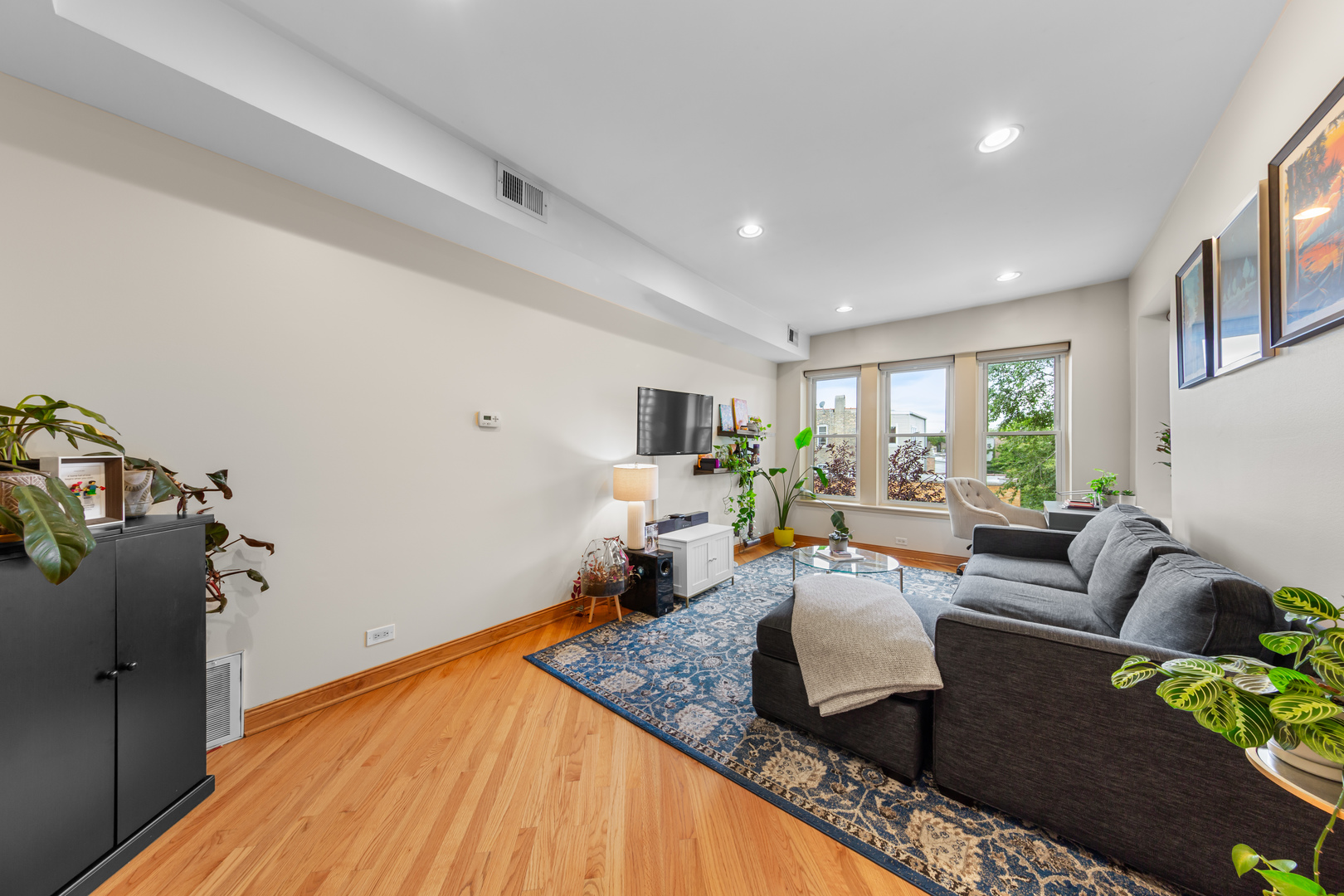 1005 N Campbell Avenue Unit: 3