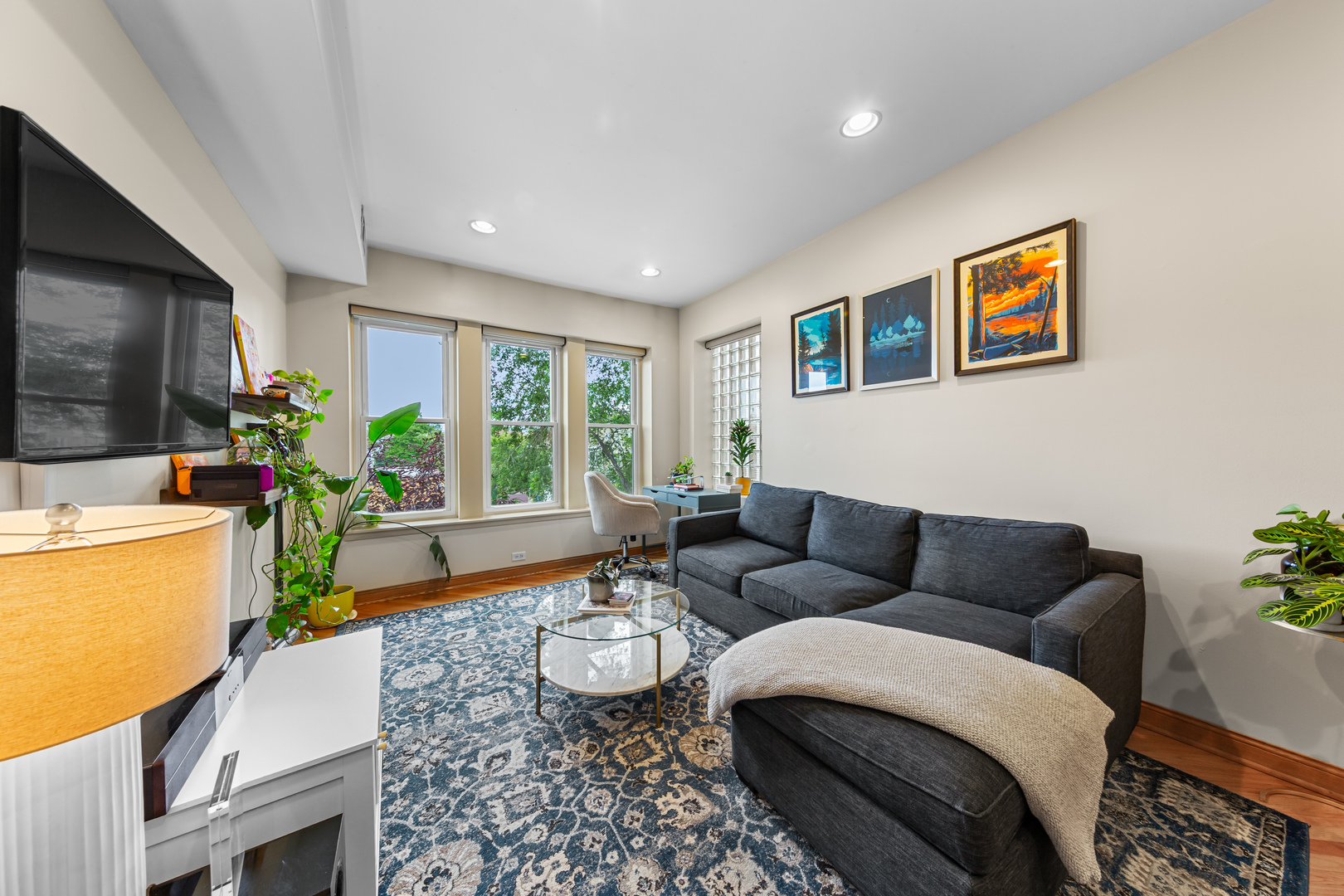 1005 N Campbell Avenue Unit: 3