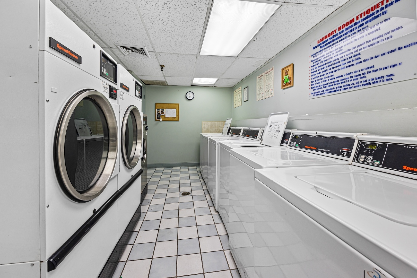 220 S ROSELLE Road Unit: 103