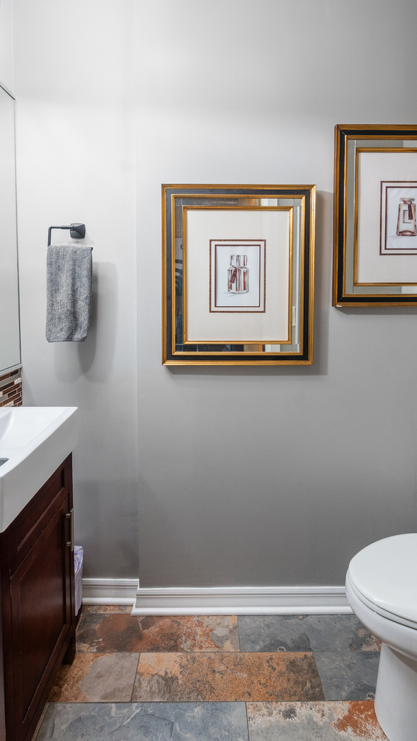 1307 S Wabash Avenue Unit: 213