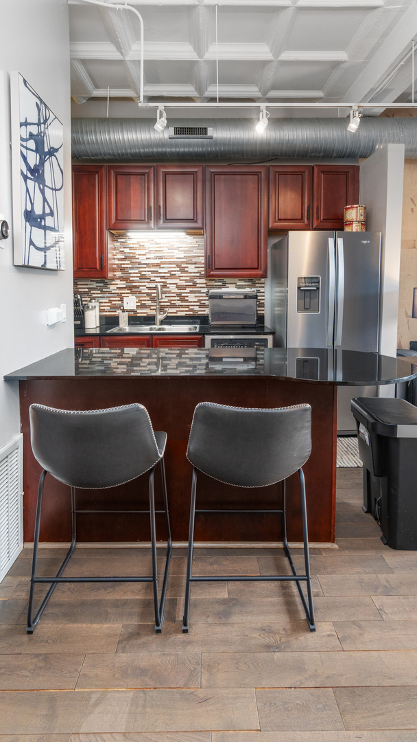 1307 S Wabash Avenue Unit: 213