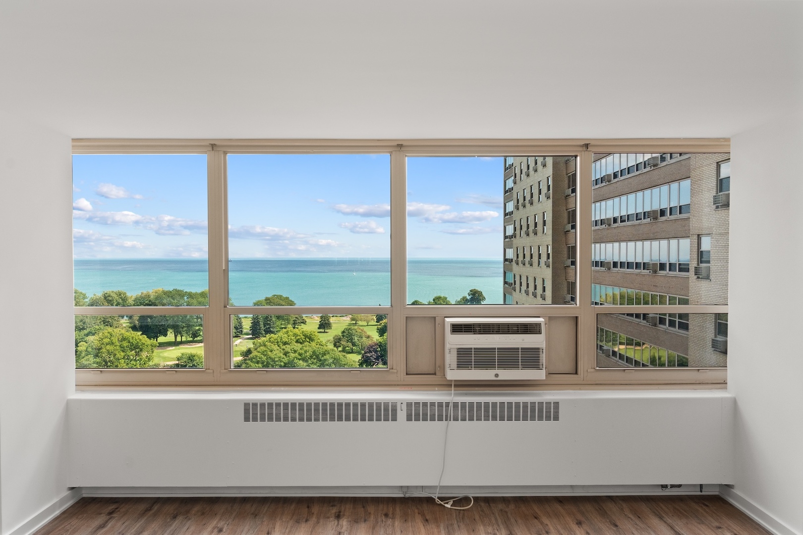 3950 N Lake Shore Drive Unit: 1617C