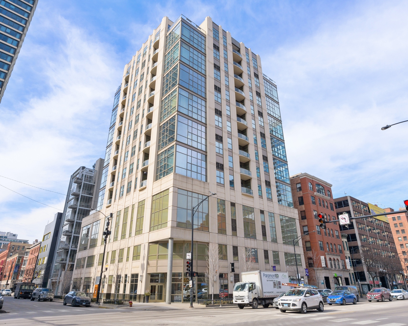 150 W Superior Street Unit: 1106