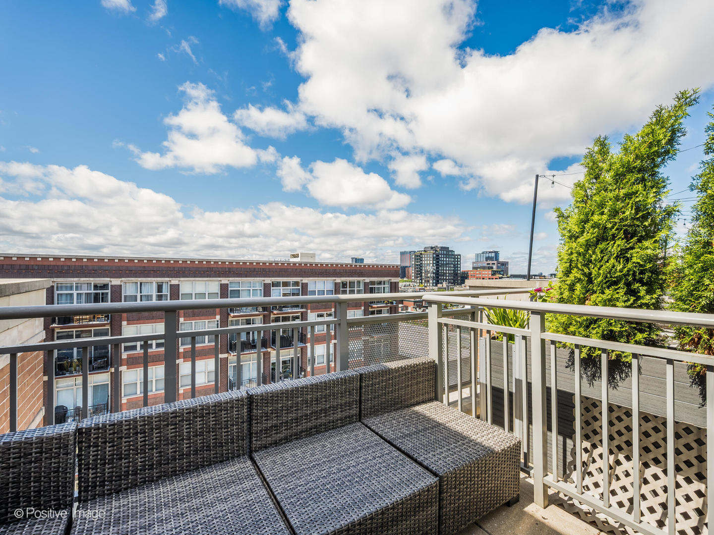 111 S Morgan Street Unit: 905