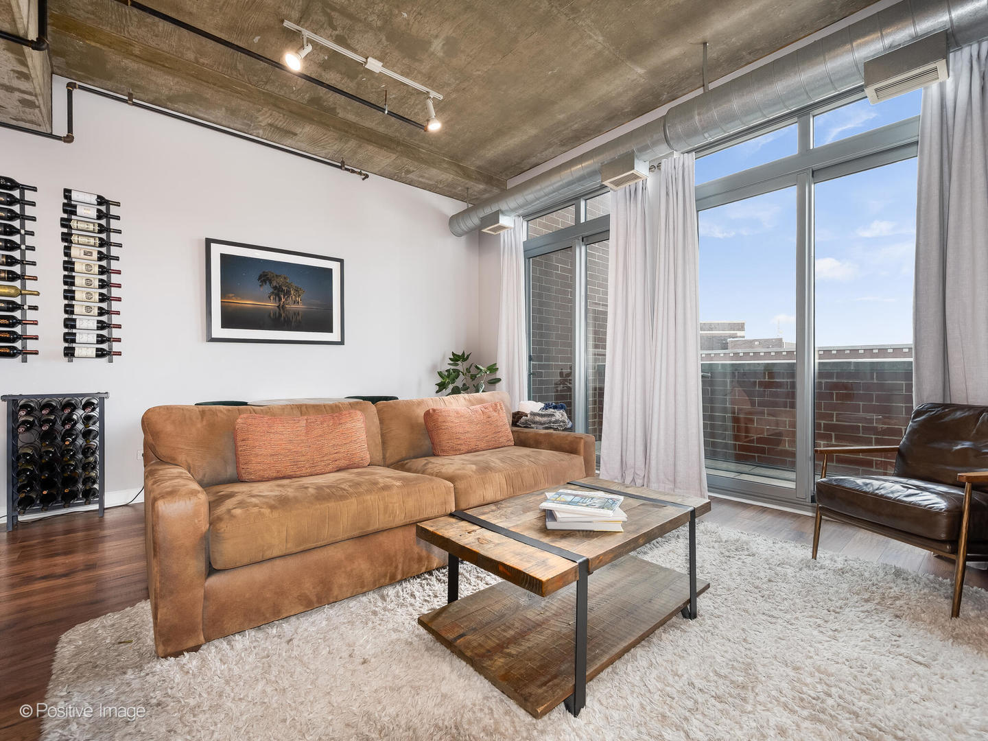111 S Morgan Street Unit: 905