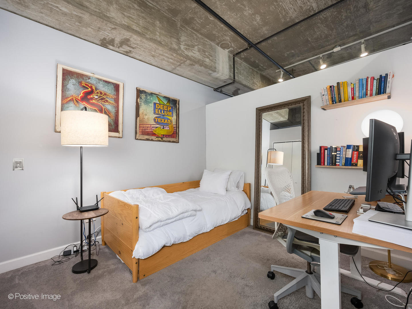 111 S Morgan Street Unit: 905