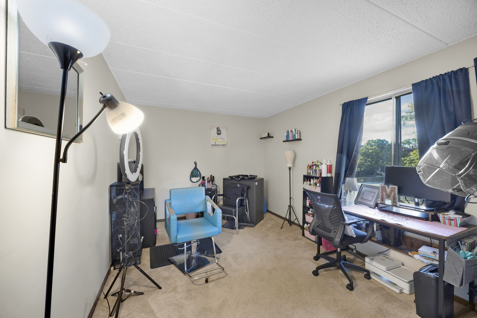 13645 Lamon Avenue Unit: A06