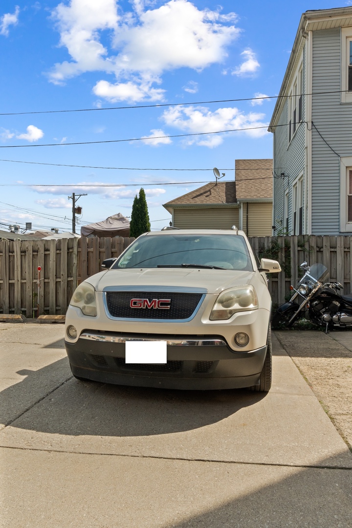 3752 W Giddings Street Unit: 3