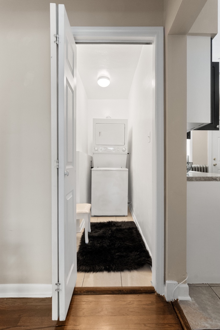 3752 W Giddings Street Unit: 3