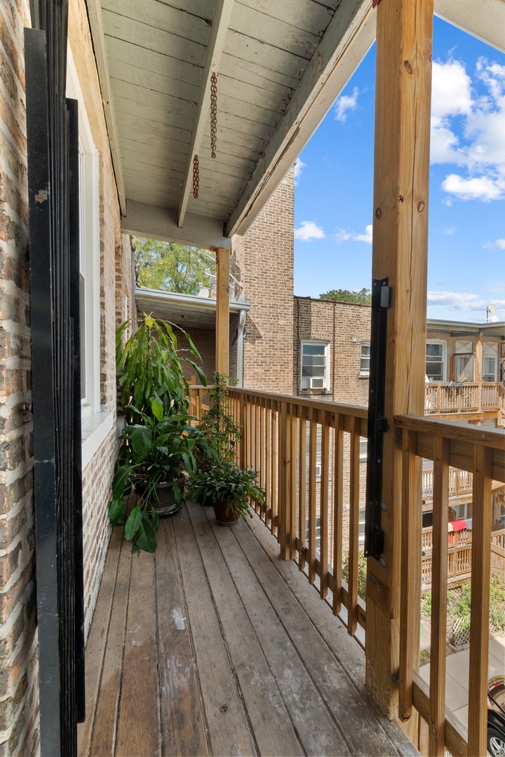 3752 W Giddings Street Unit: 3