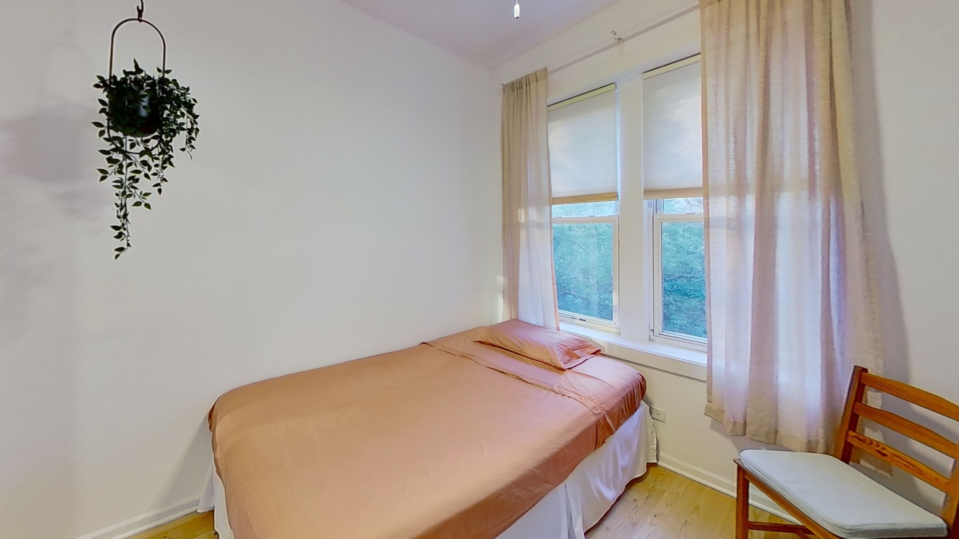 4903 N Monticello Avenue Unit: 3