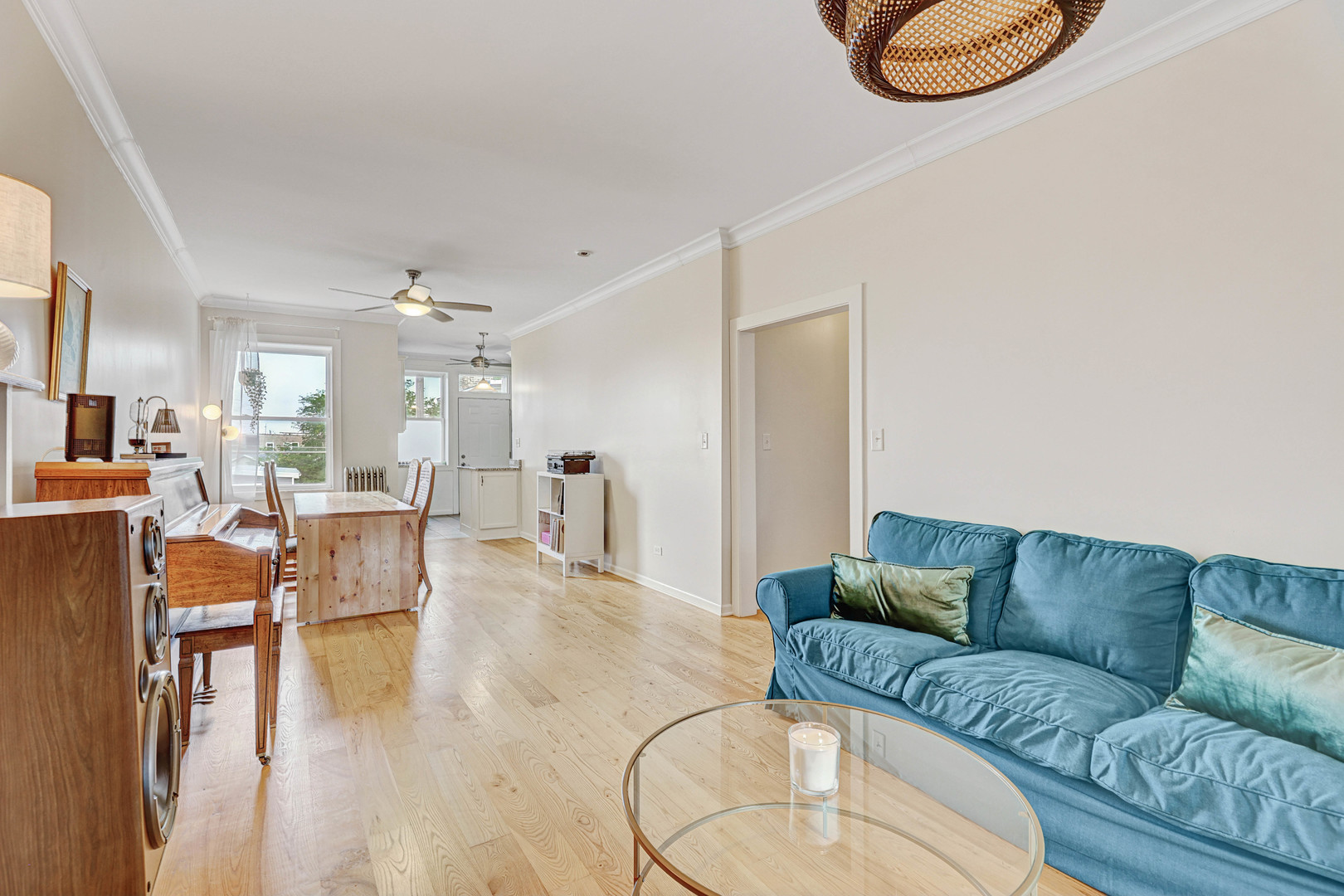 4903 N Monticello Avenue Unit: 3