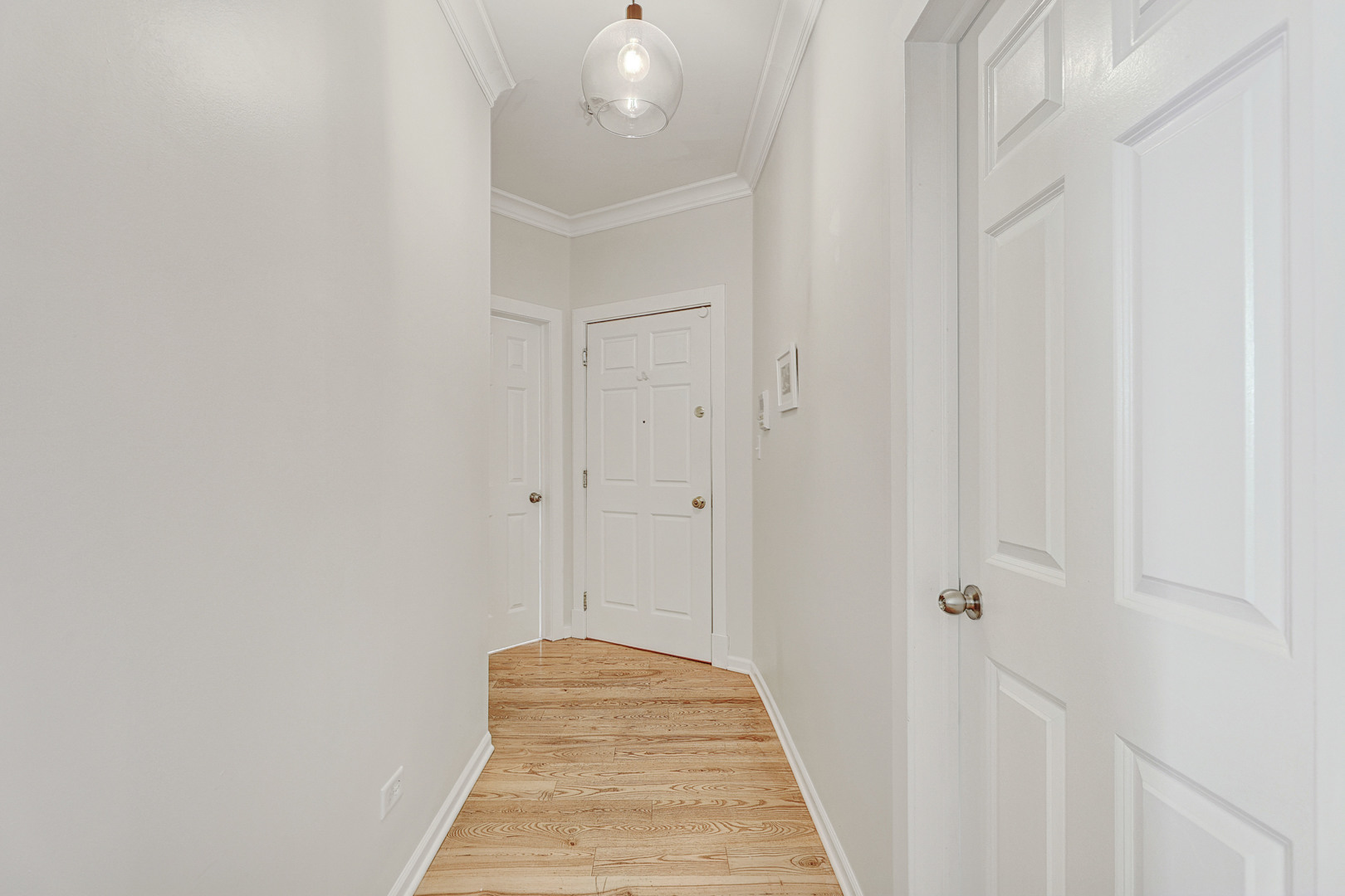 4903 N Monticello Avenue Unit: 3