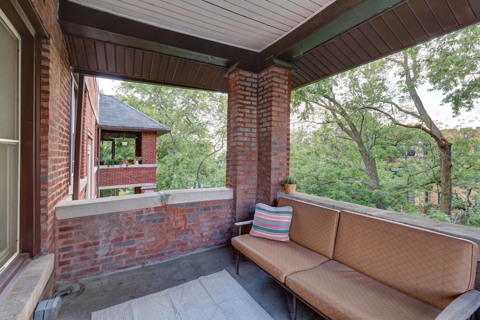 4903 N Monticello Avenue Unit: 3