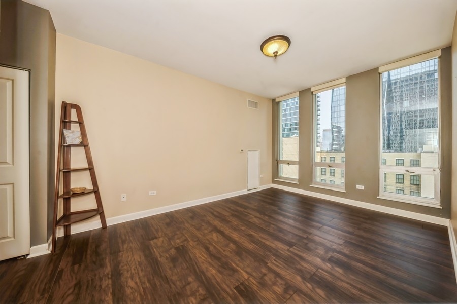 1400 S Michigan Avenue Unit: 1003