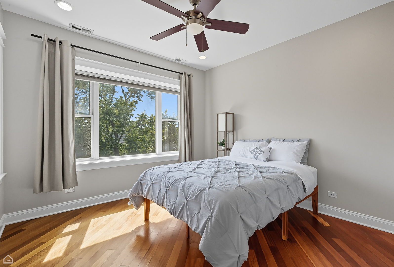 2706 W Cortland Street Unit: 3