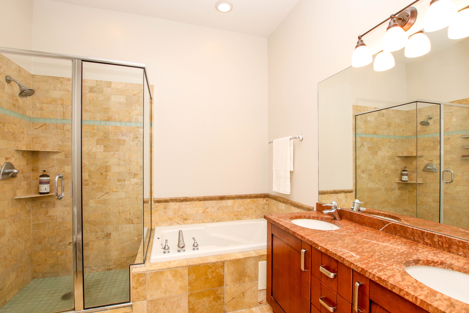 2521 W North Avenue Unit: A