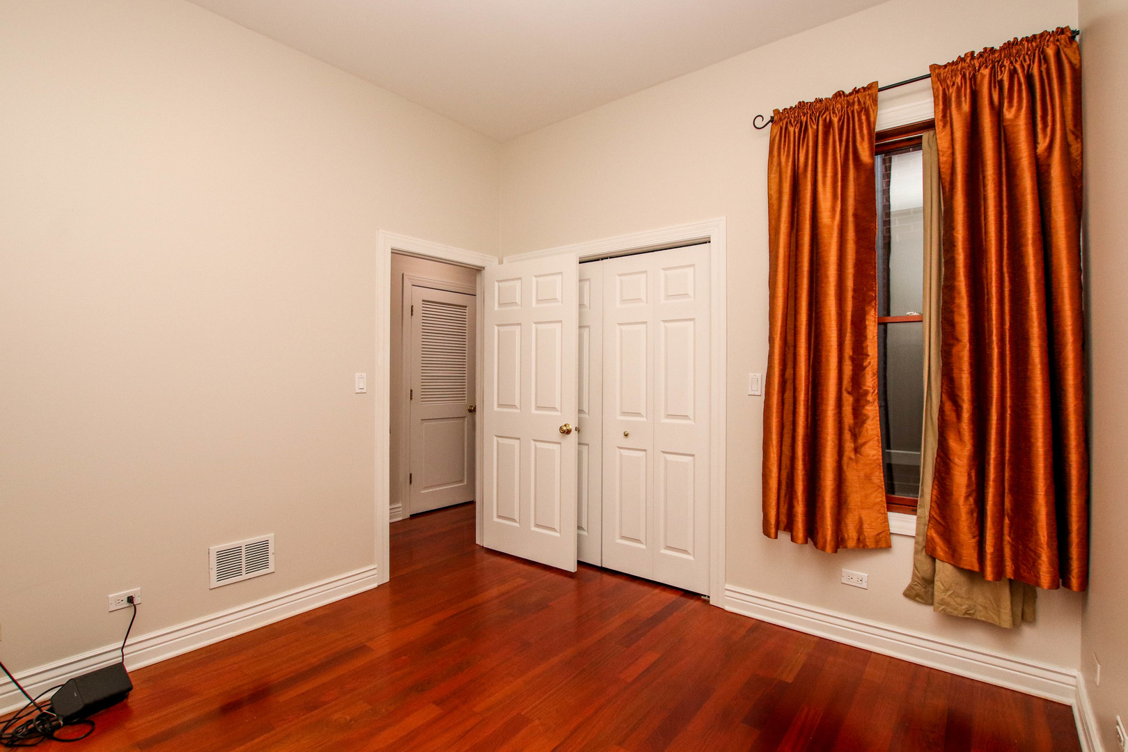 2521 W North Avenue Unit: A